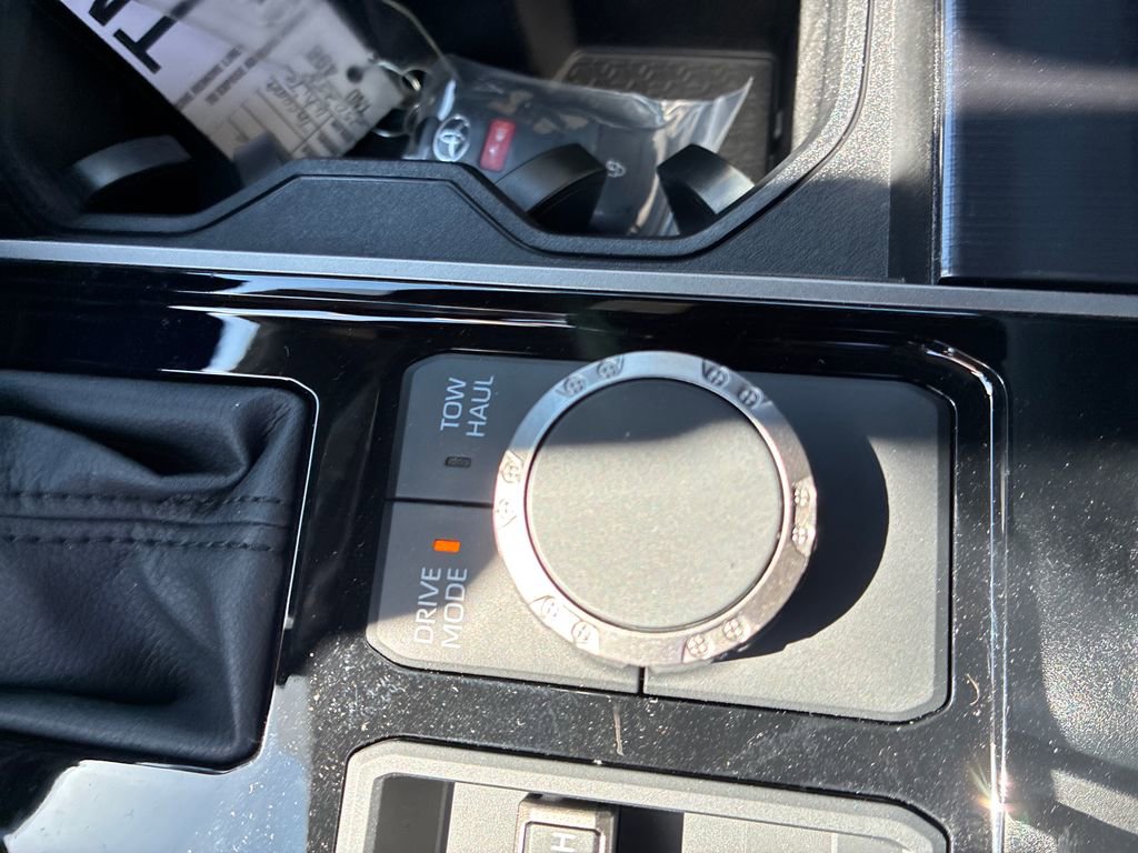 New 2026 Toyota Tundra Platinum image 36