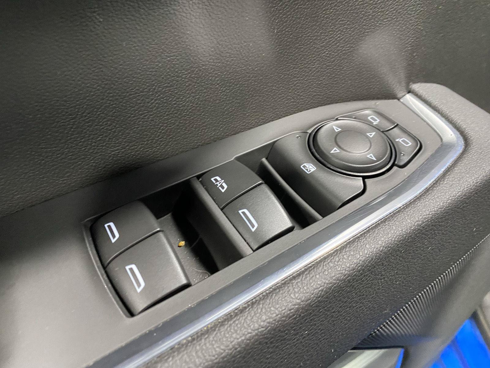 Used 2026 Chevrolet Silverado 1500 LT AWD/4WD image 17