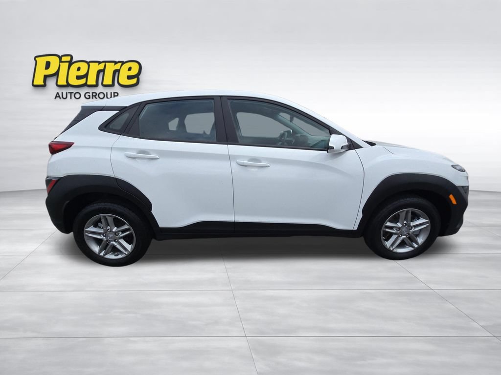 Used 2023 Hyundai Kona SE AWD/4WD image 6