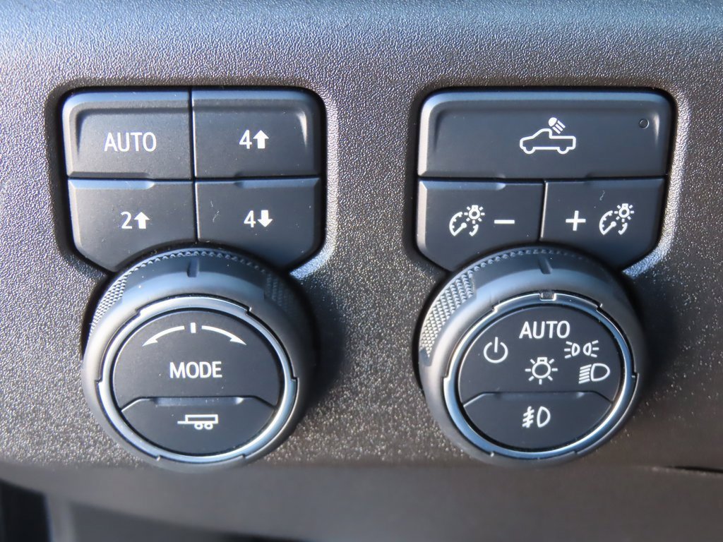 Used 2022 Chevrolet Silverado 1500 RST w/ Z71 Off-Road Package image 12