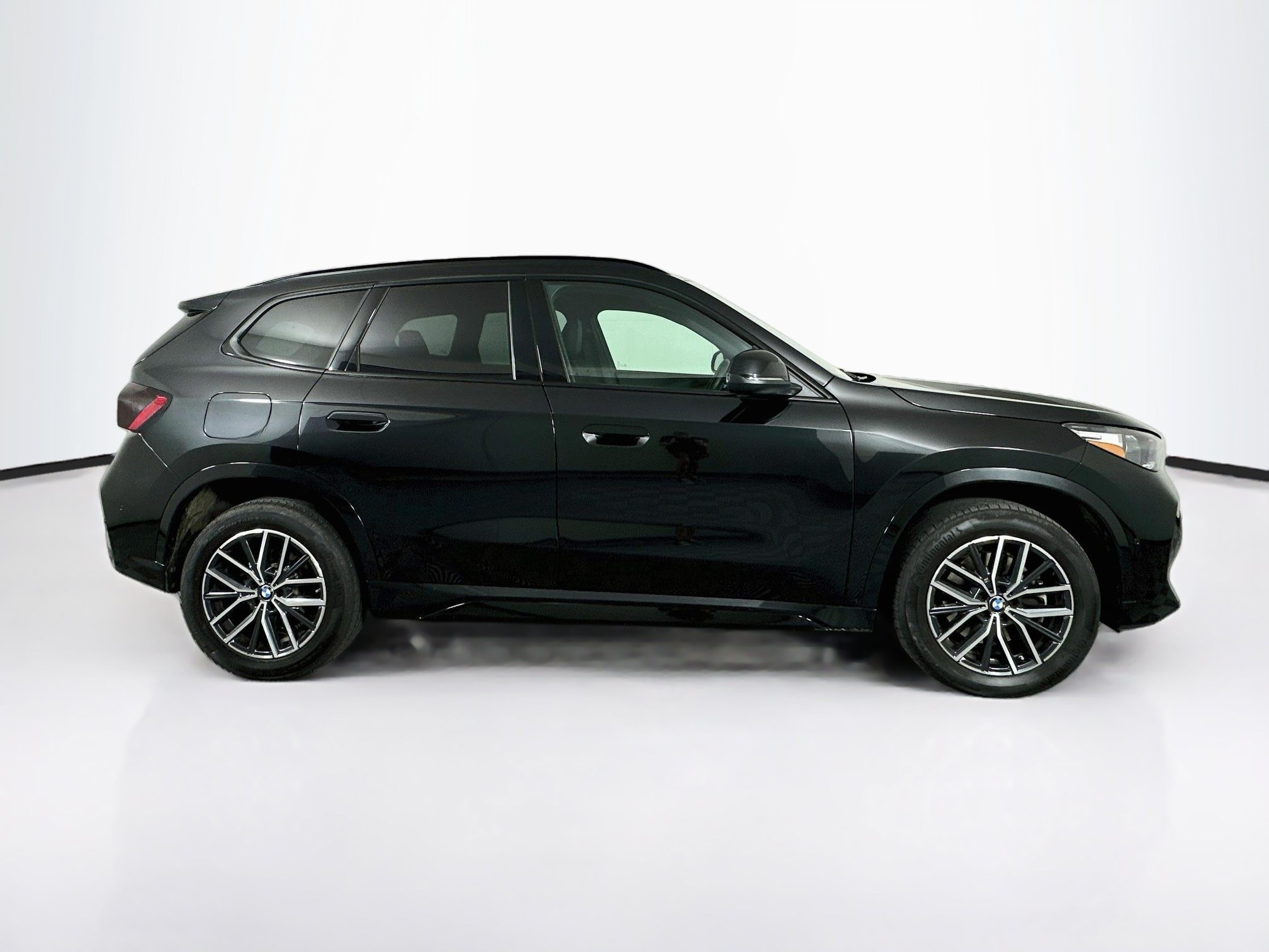 Used 2026 BMW X1 xDrive28i AWD/4WD image 10