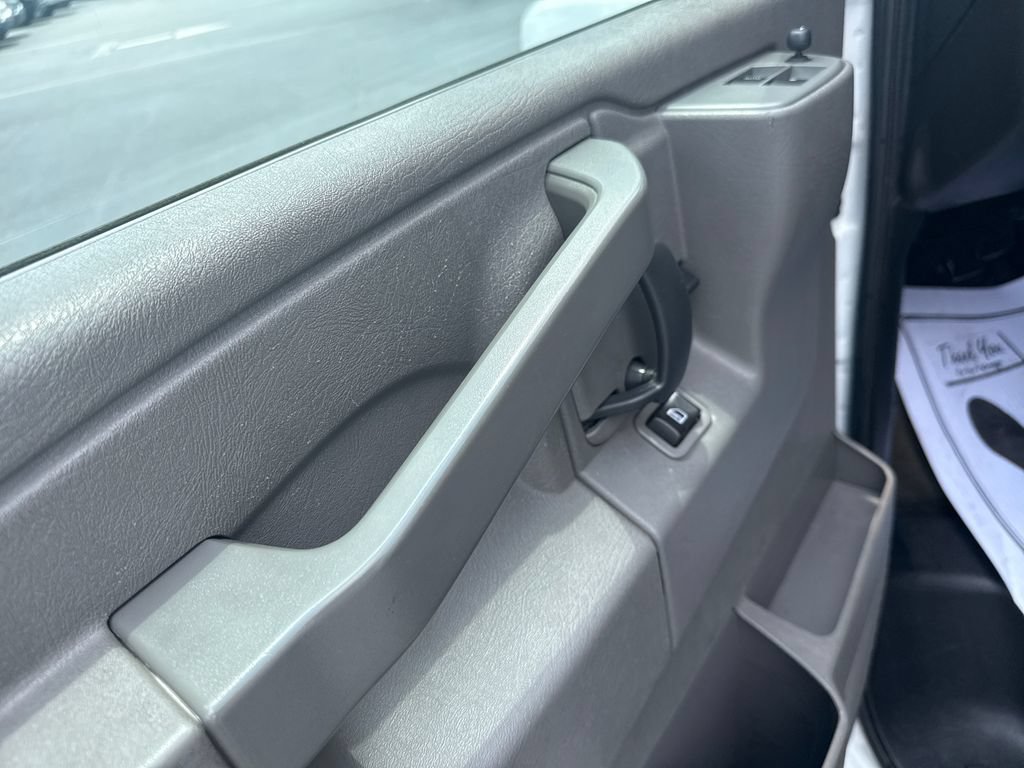 Used 2019 Chevrolet Express 3500 LT w/ LT Preferred Equipment Group RWD image 23