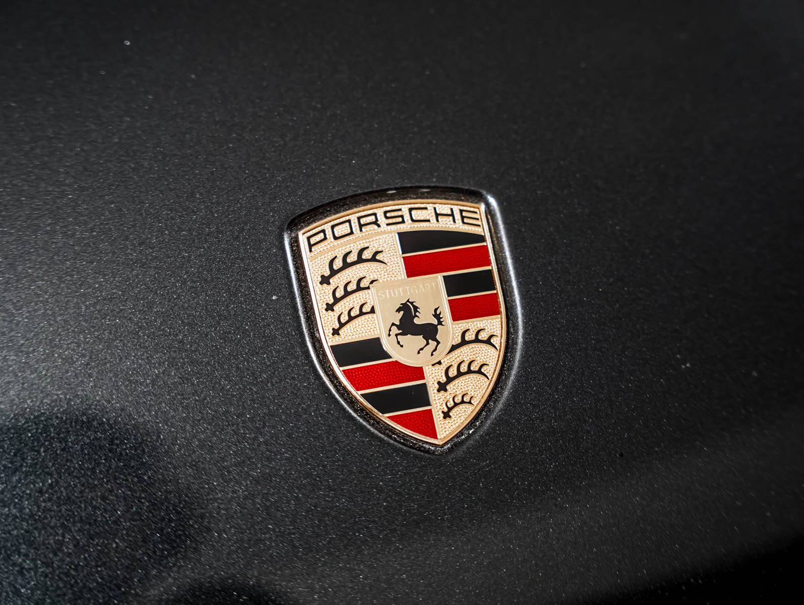Certified 2024 Porsche Macan w/ Premium Plus Package AWD/4WD image 31
