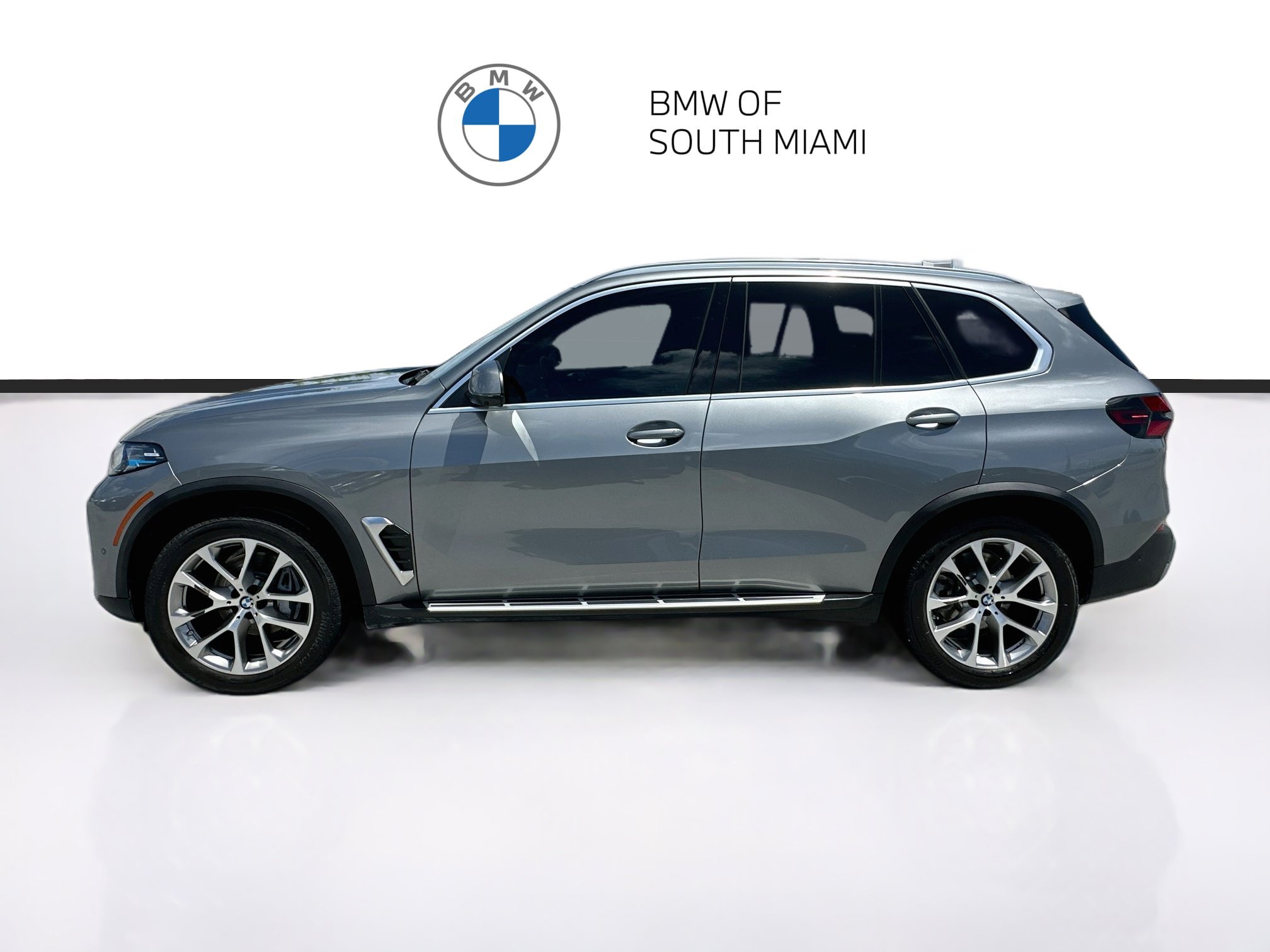 Used 2025 BMW X5 sDrive40i w/ Climate Comfort Package RWD image 4