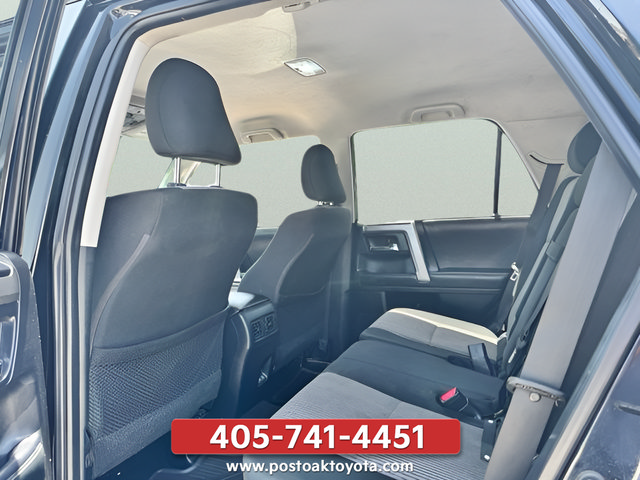 Used 2021 Toyota 4Runner SR5 AWD/4WD image 24
