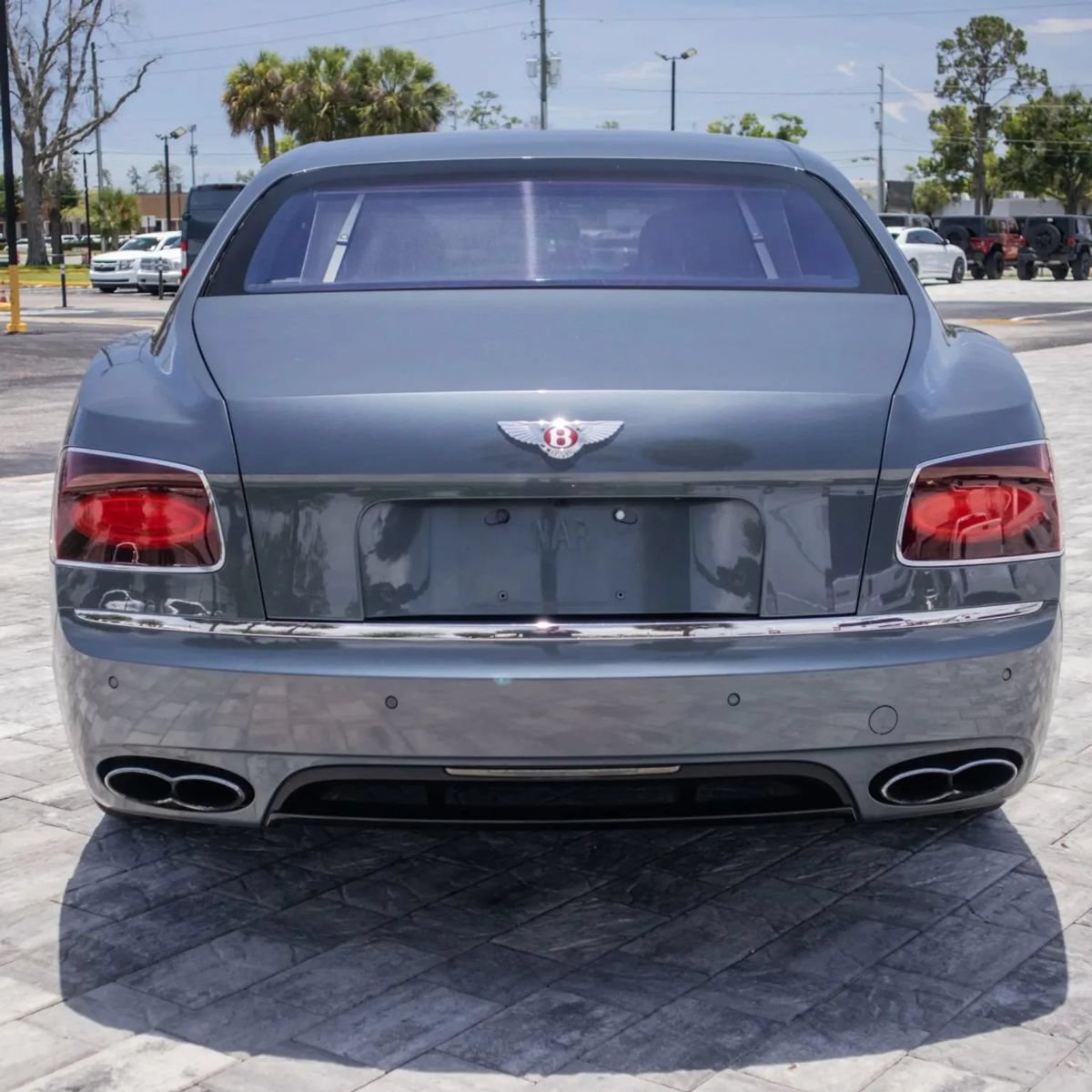 Used 2018 Bentley Flying Spur S V8 AWD/4WD image 6