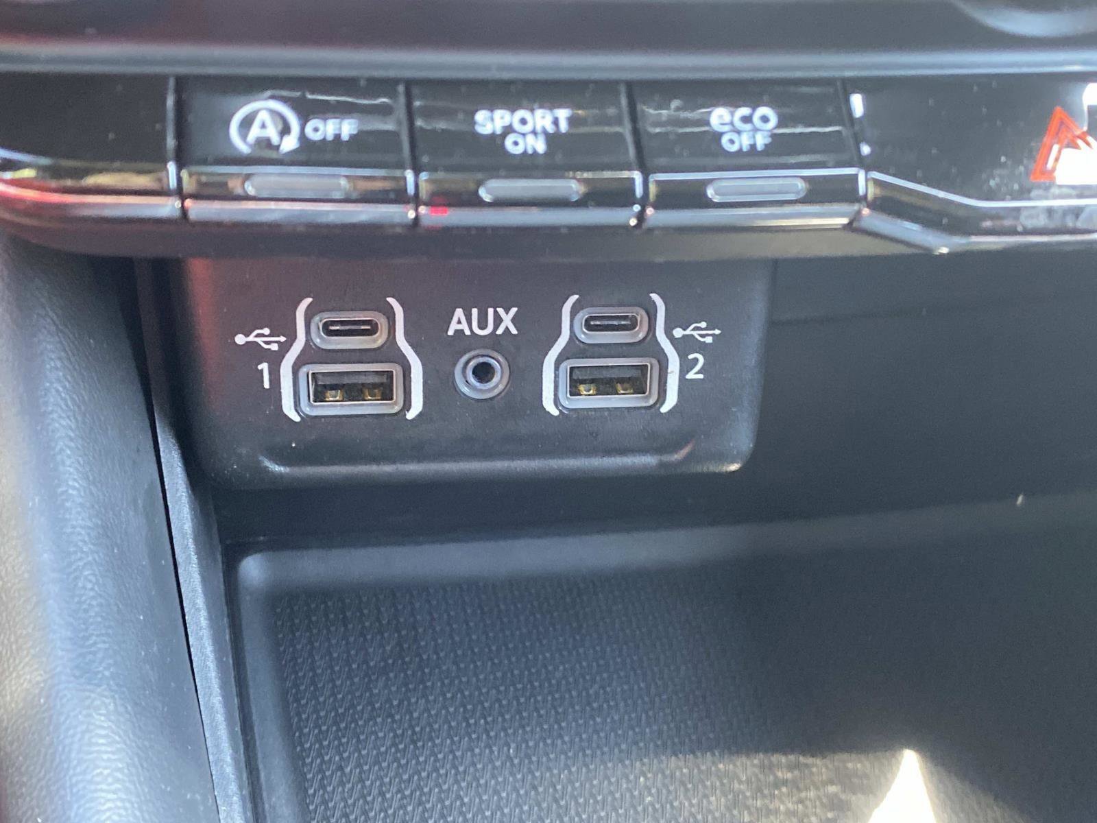 Certified 2024 Dodge Durango GT w/ Blacktop Package image 33