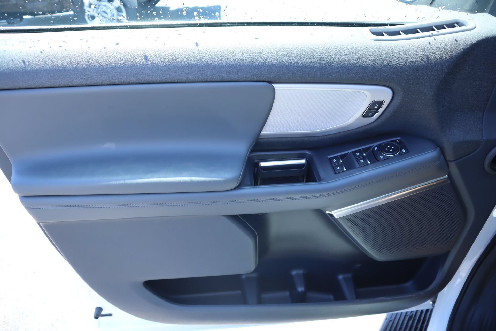 New 2026 Ford Expedition Max Active AWD/4WD image 16