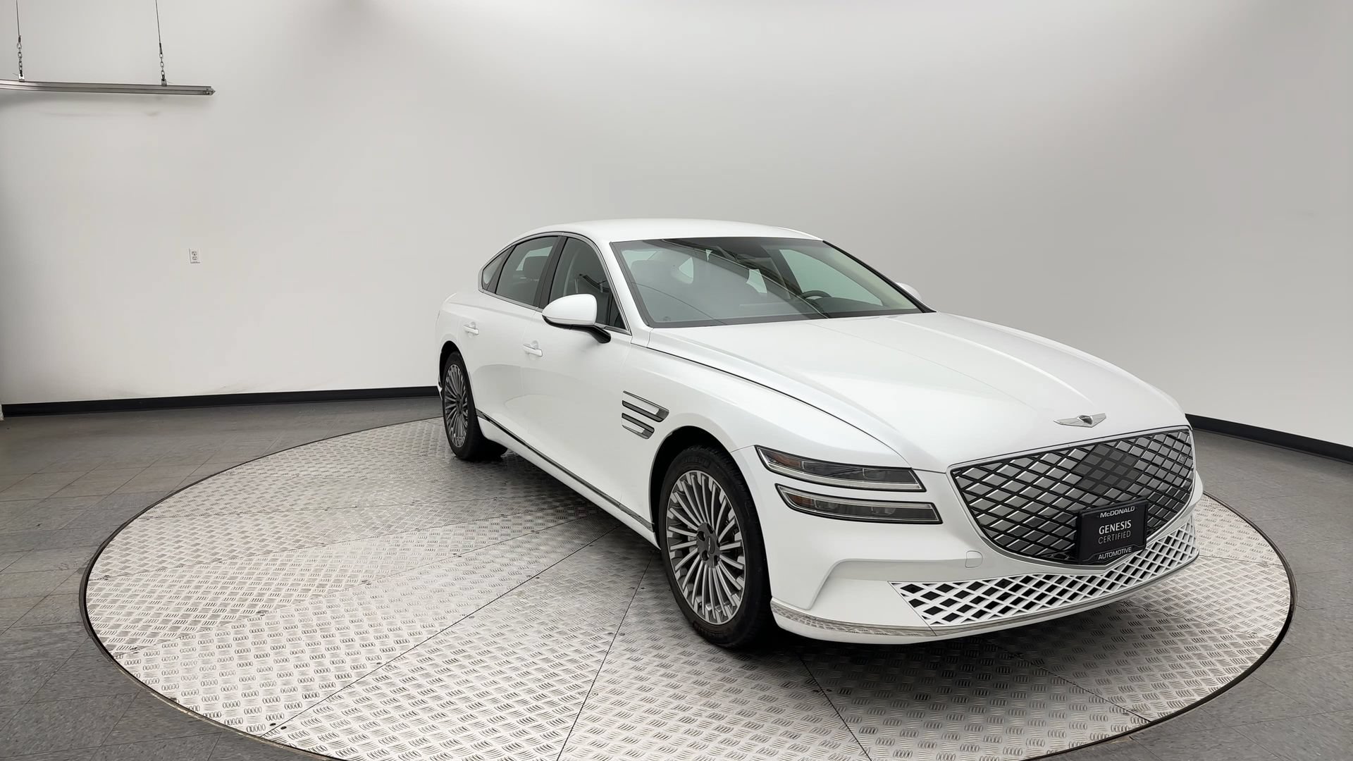 Certified 2024 Genesis G80 AWD/4WD image 8