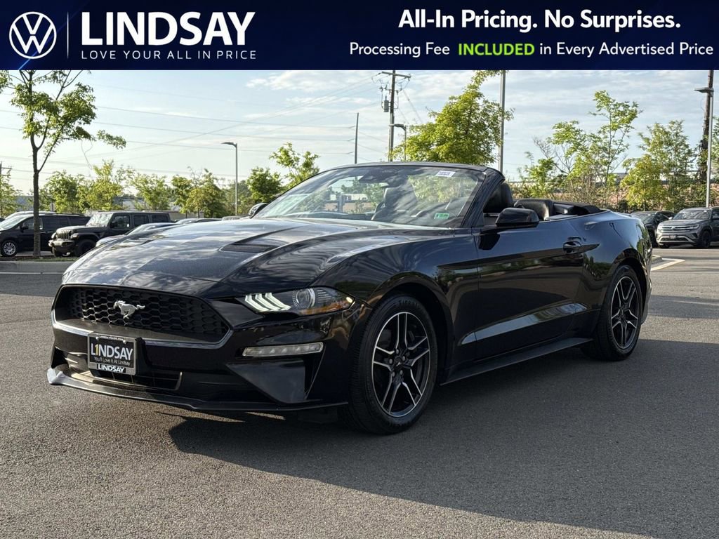 Used 2023 Ford Mustang Premium RWD image 6