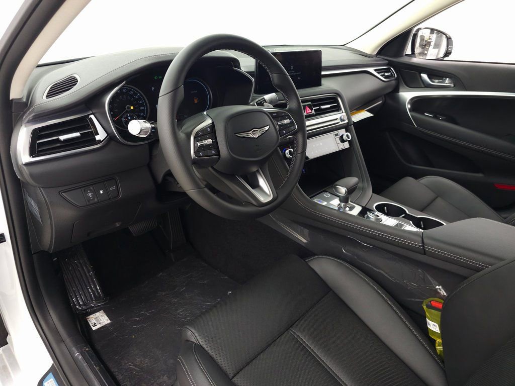 Used 2026 Genesis G70 2.5T image 12