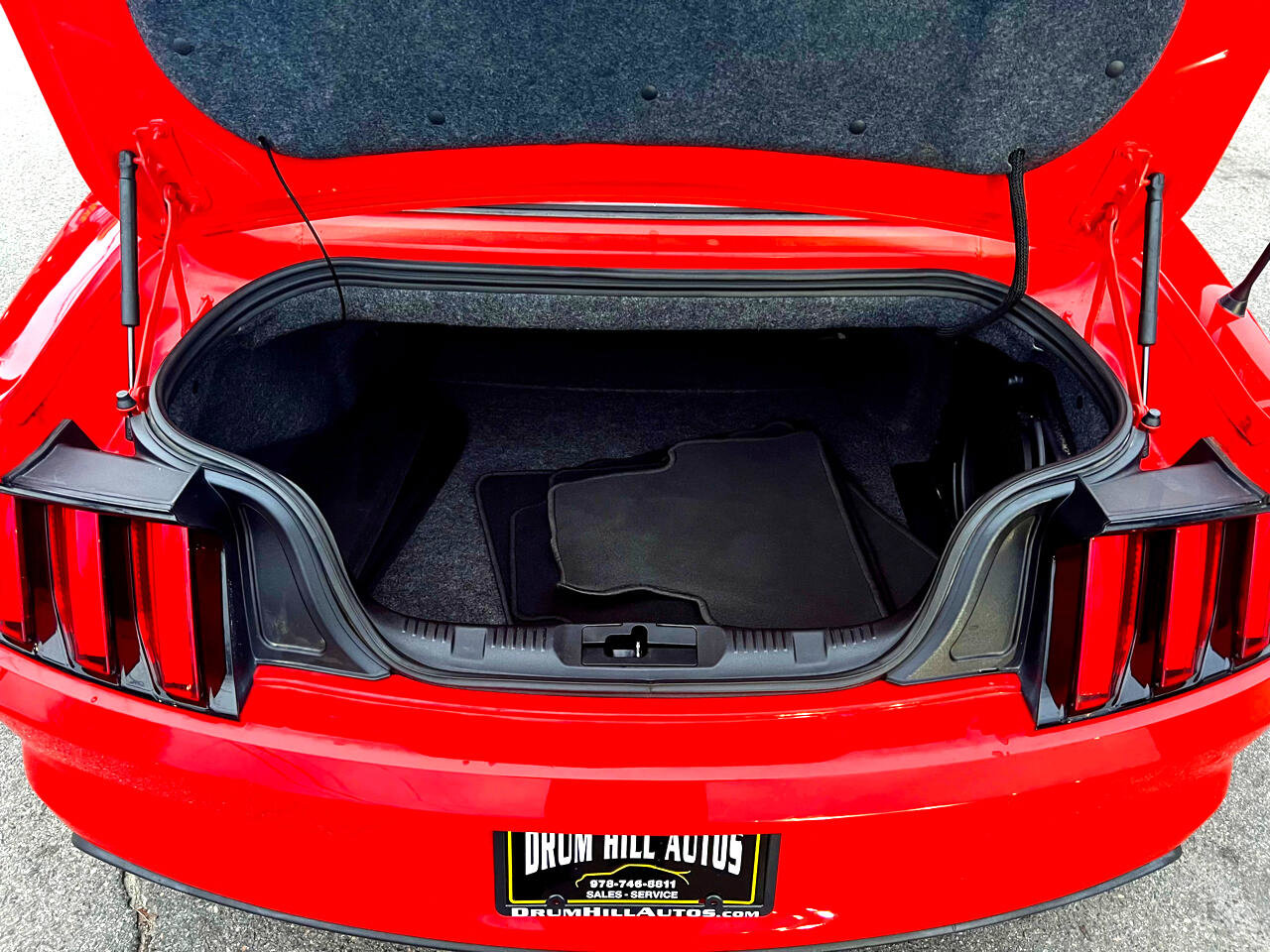 Used 2016 Ford Mustang GT Premium w/ Equipment Group 401A image 30