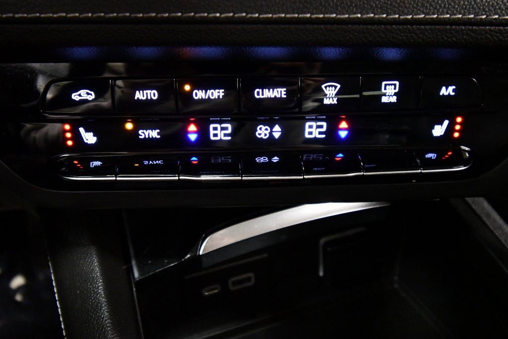 Used 2022 Buick Envision Preferred image 23