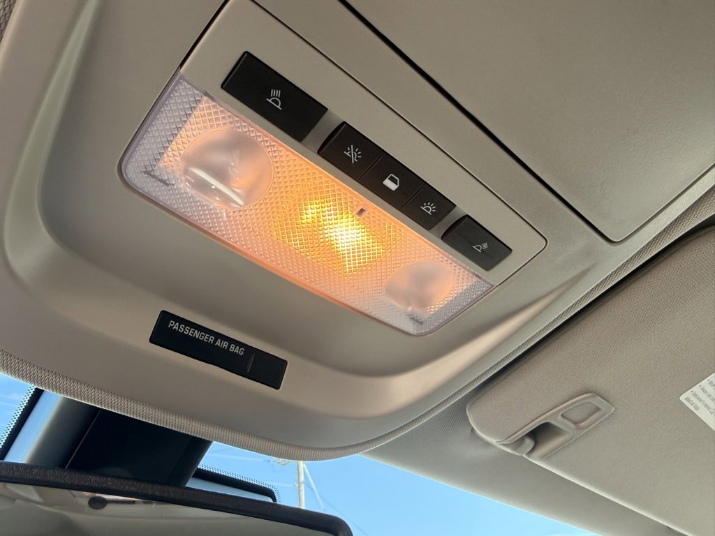 Used 2021 Chevrolet Colorado LT w/ Safety Package image 39