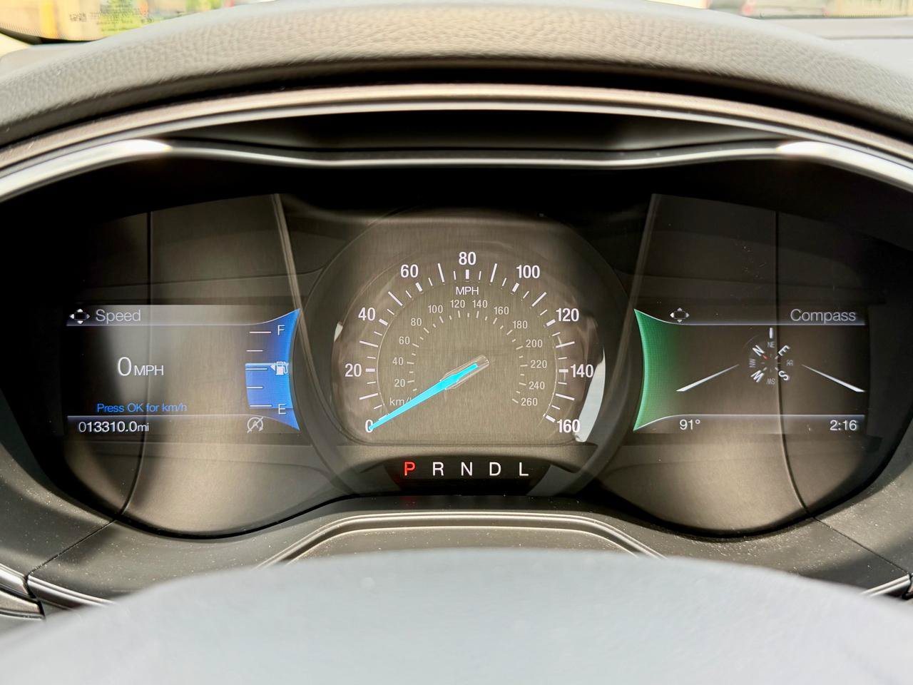Used 2020 Ford Fusion SE FWD image 27