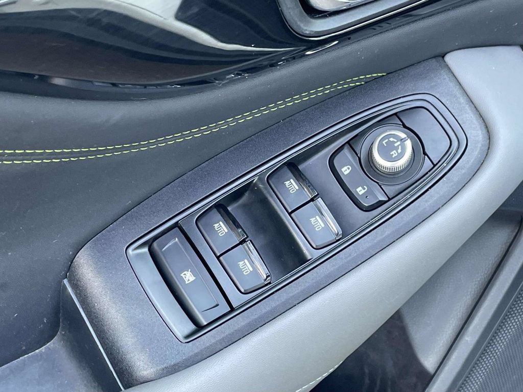 Used 2020 Subaru Outback Onyx Edition XT AWD/4WD image 13