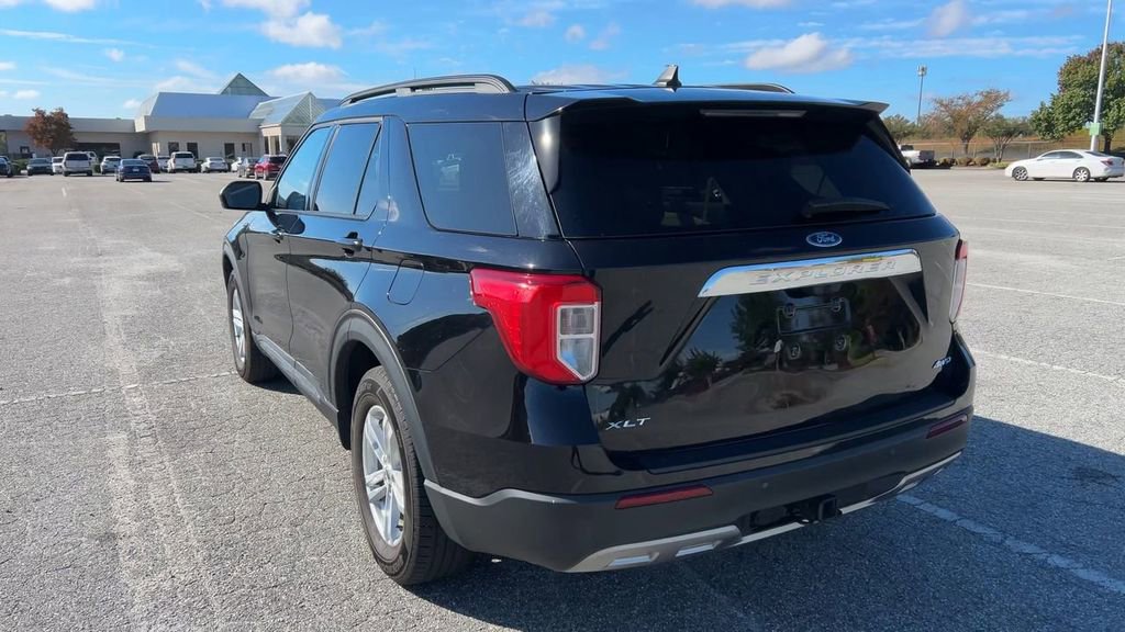 Used 2022 Ford Explorer XLT w/ Equipment Group 202A image 44