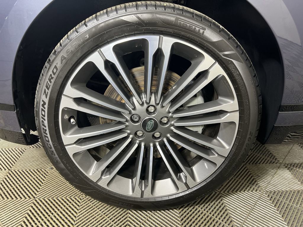 Used 2024 Land Rover Range Rover Velar Dynamic HSE image 34