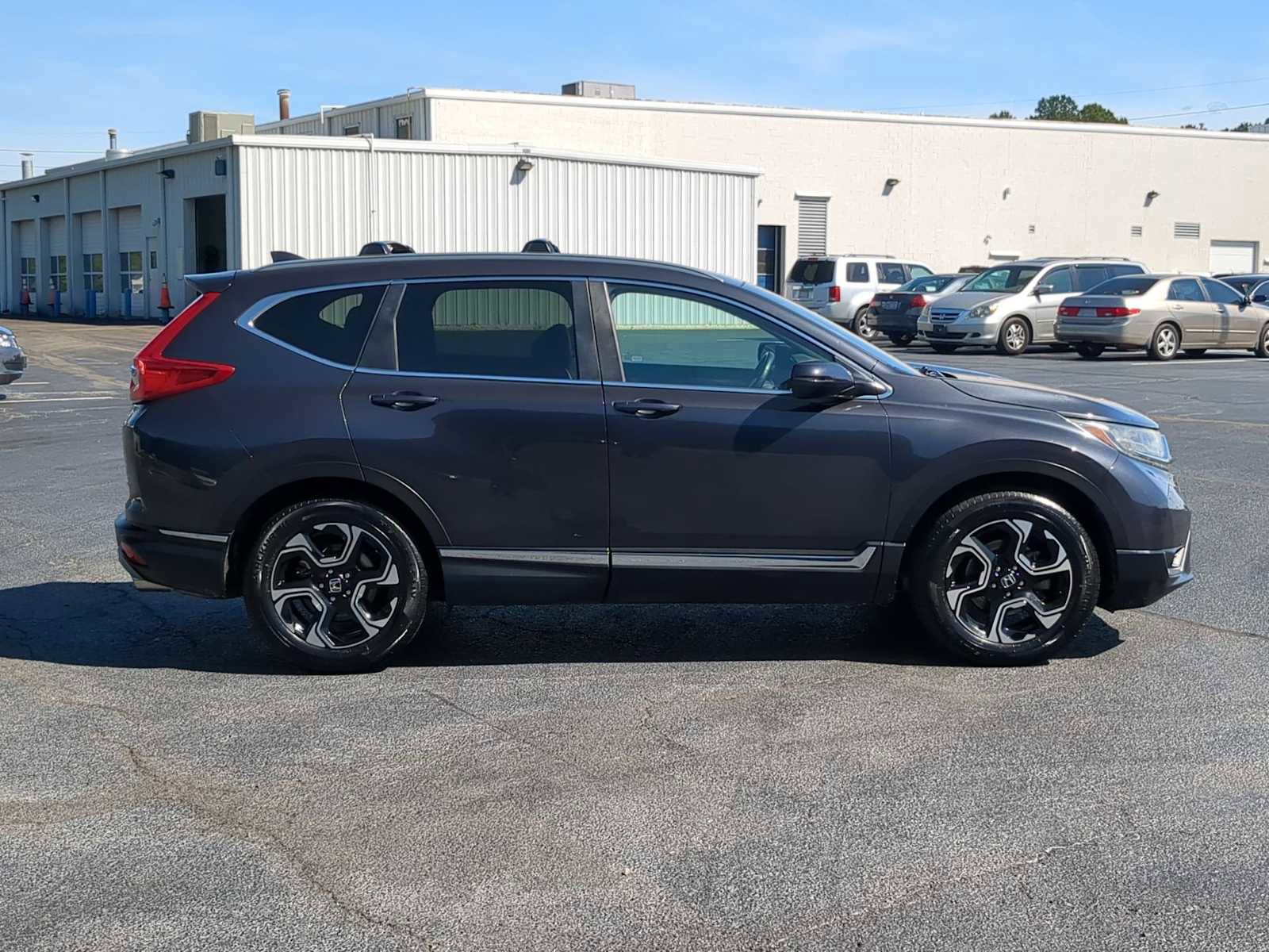 Used 2017 Honda CR-V Touring image 9