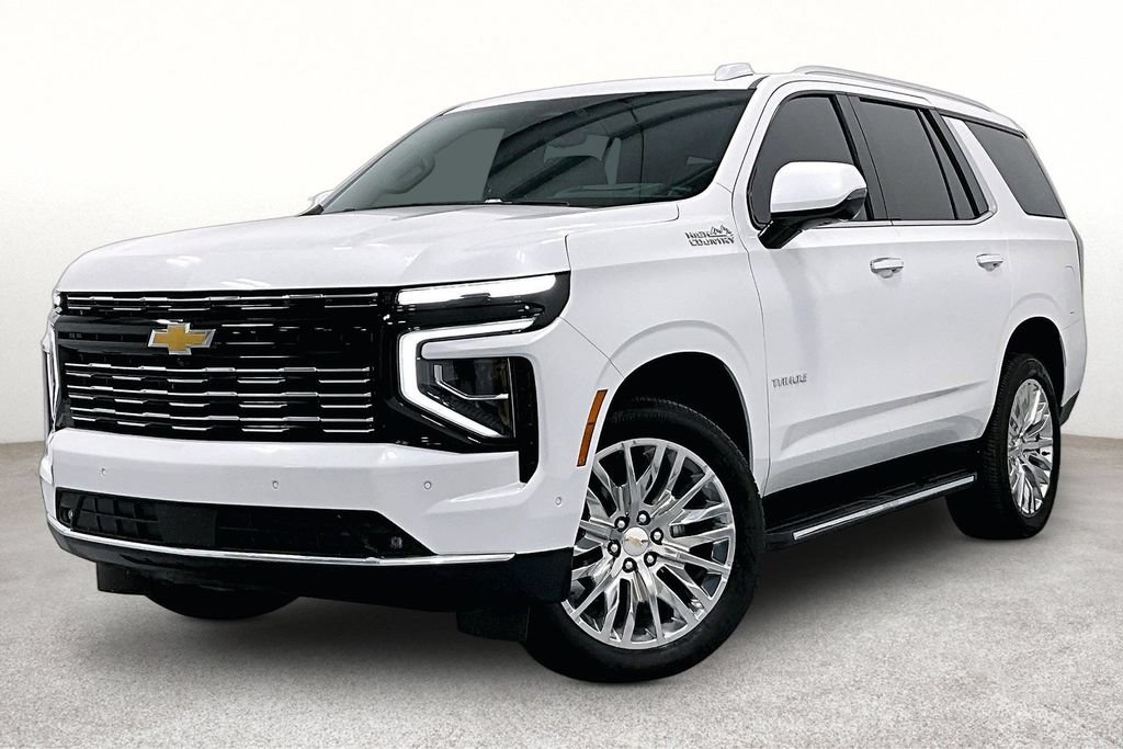 Used 2025 Chevrolet Tahoe High Country AWD/4WD image 14