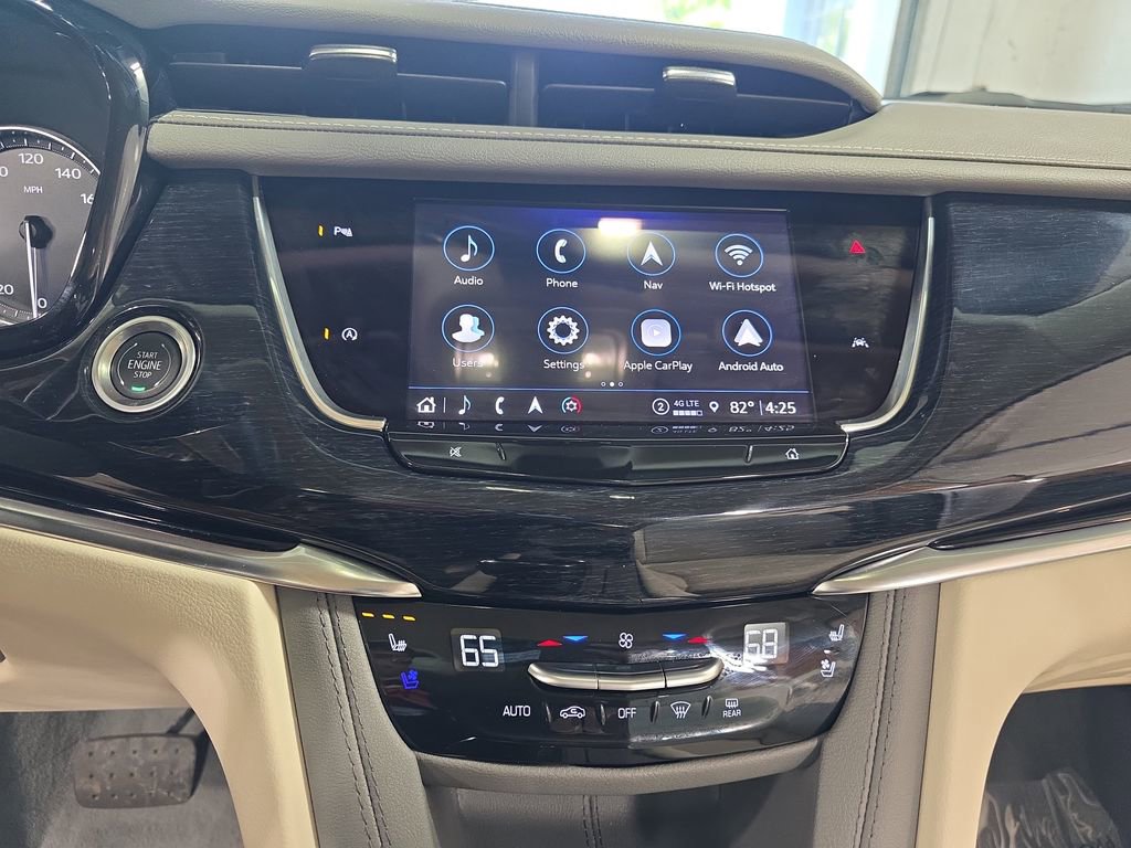 Used 2025 Cadillac XT6 Premium Luxury w/ LPO, Floor Liner Package AWD/4WD image 19