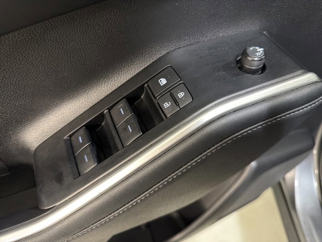 Used 2023 Toyota Highlander L FWD image 18