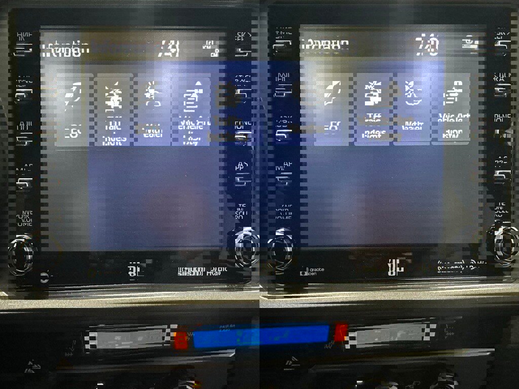 Used 2023 Toyota Tacoma Limited image 32