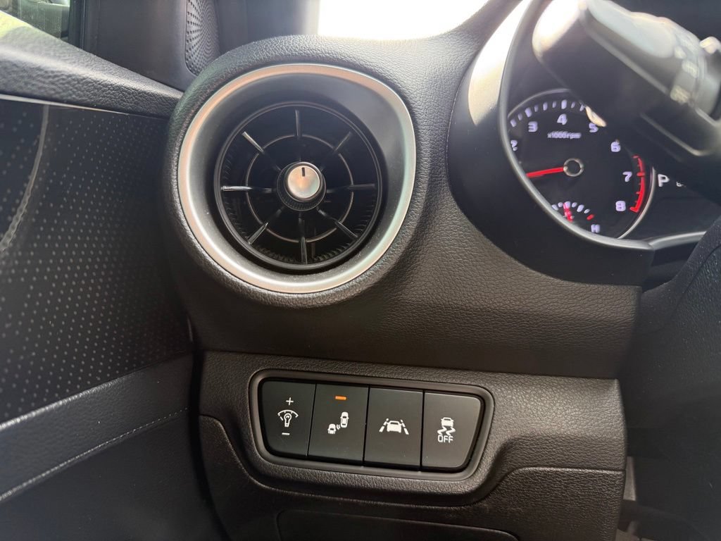 Used 2021 Kia Forte GT w/ GT2 Package FWD image 7
