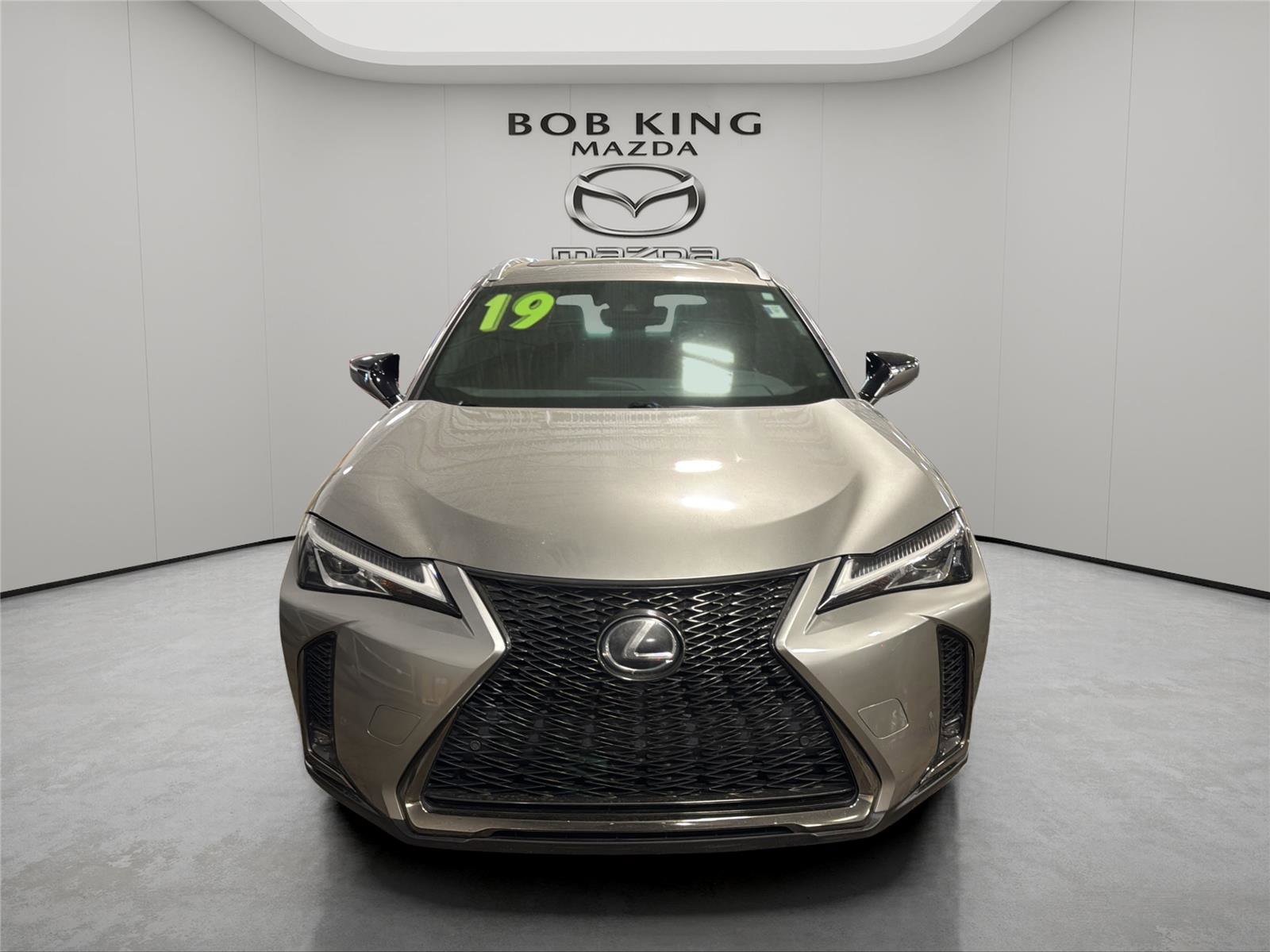 Used 2019 Lexus UX 200 F Sport w/ F Sport Premium Package image 8