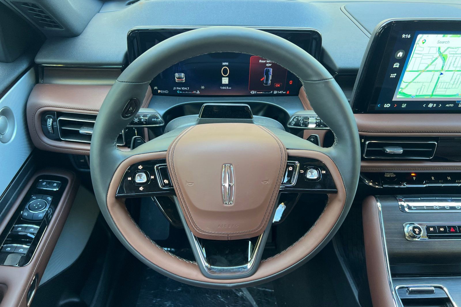 New 2026 Lincoln Aviator Reserve AWD/4WD image 12