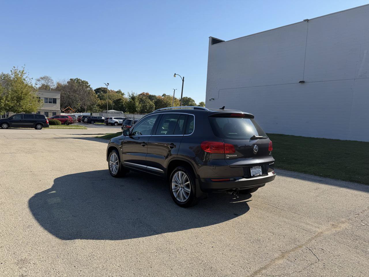 Used 2016 Volkswagen Tiguan SE AWD/4WD image 4