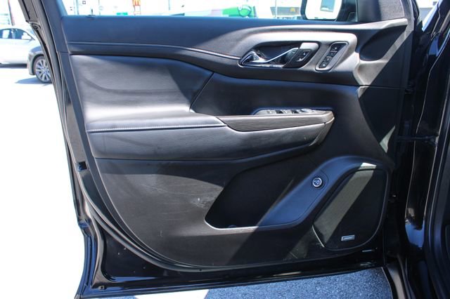Used 2021 GMC Acadia SLT w/ Preferred Package FWD image 10