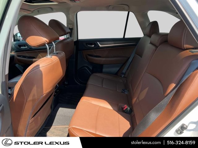 Used 2017 Subaru Outback 2.5i Touring AWD/4WD image 15