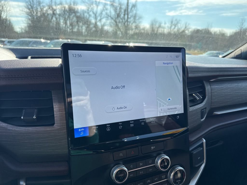 Used 2024 Ford Expedition Limited image 25