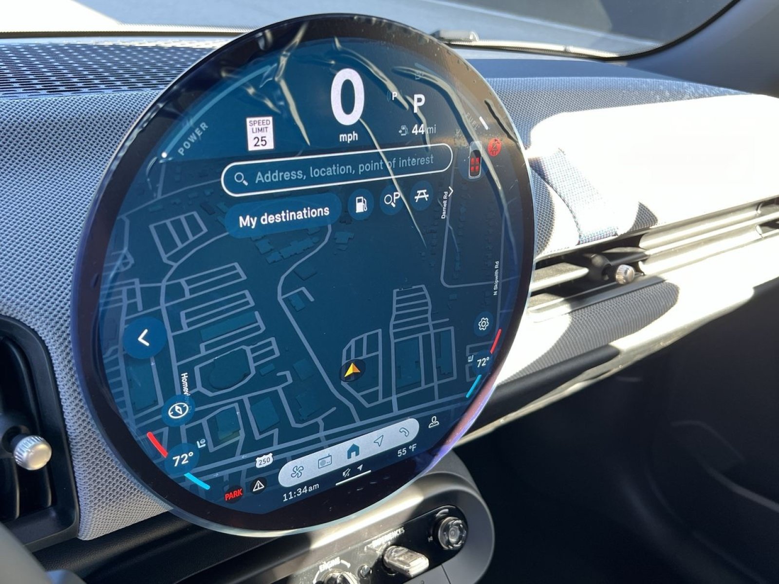 New 2025 MINI Cooper 2-Door Hardtop FWD image 18