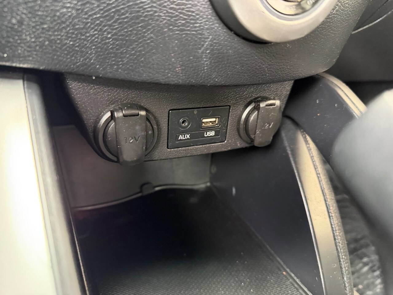 Used 2016 Hyundai Veloster w/ Option Group 03 image 20
