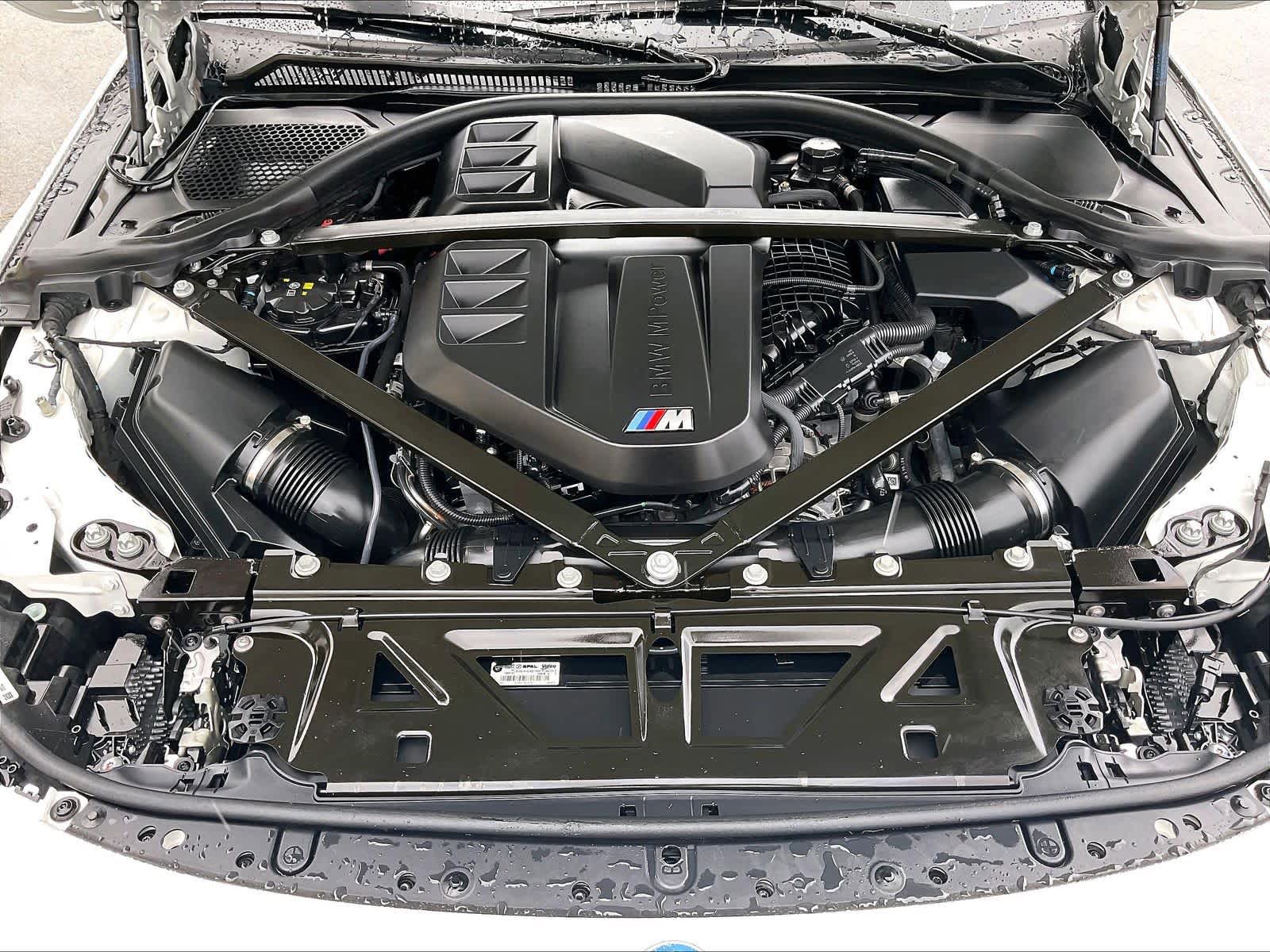 Used 2025 BMW M2 w/ Lighting Package image 12