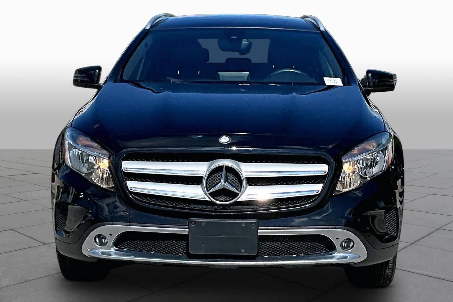 Used 2017 Mercedes-Benz GLA 250 4MATIC image 4