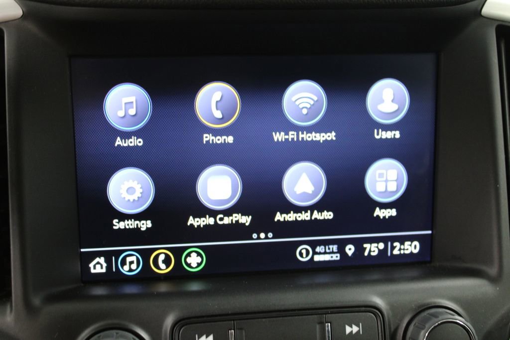 Used 2024 GMC Terrain SLT image 50