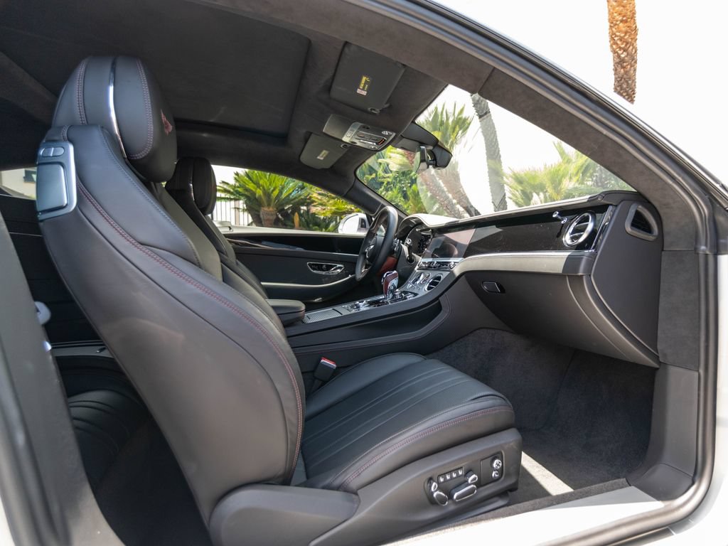 Used 2023 Bentley Continental GT V8 AWD/4WD image 17