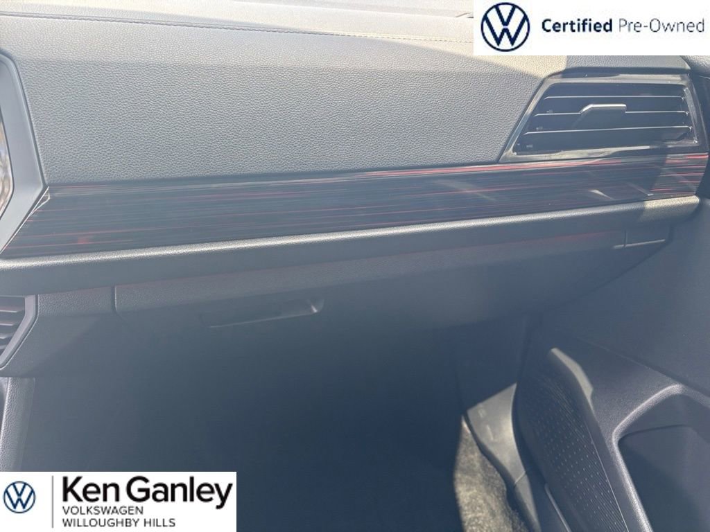 Certified 2024 Volkswagen Jetta GLI 40th Anniversary Edition FWD image 18