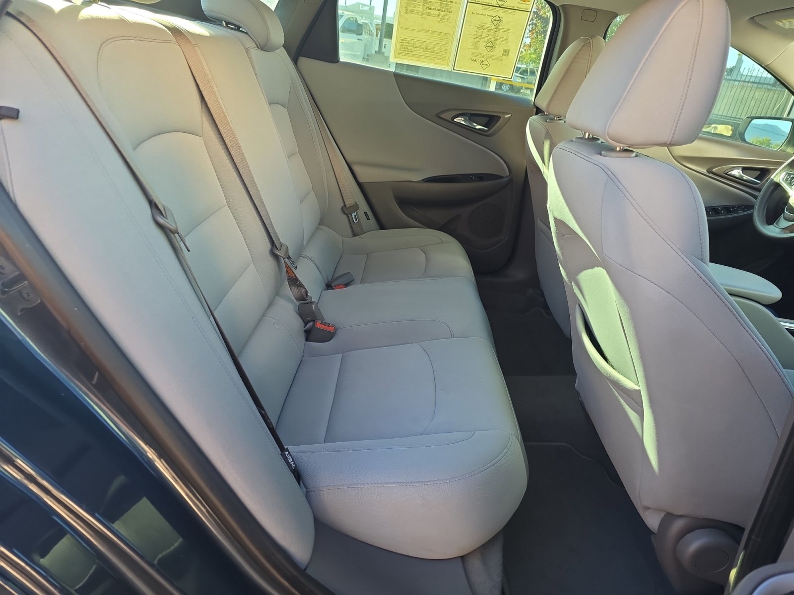 Used 2020 Chevrolet Malibu LS image 31