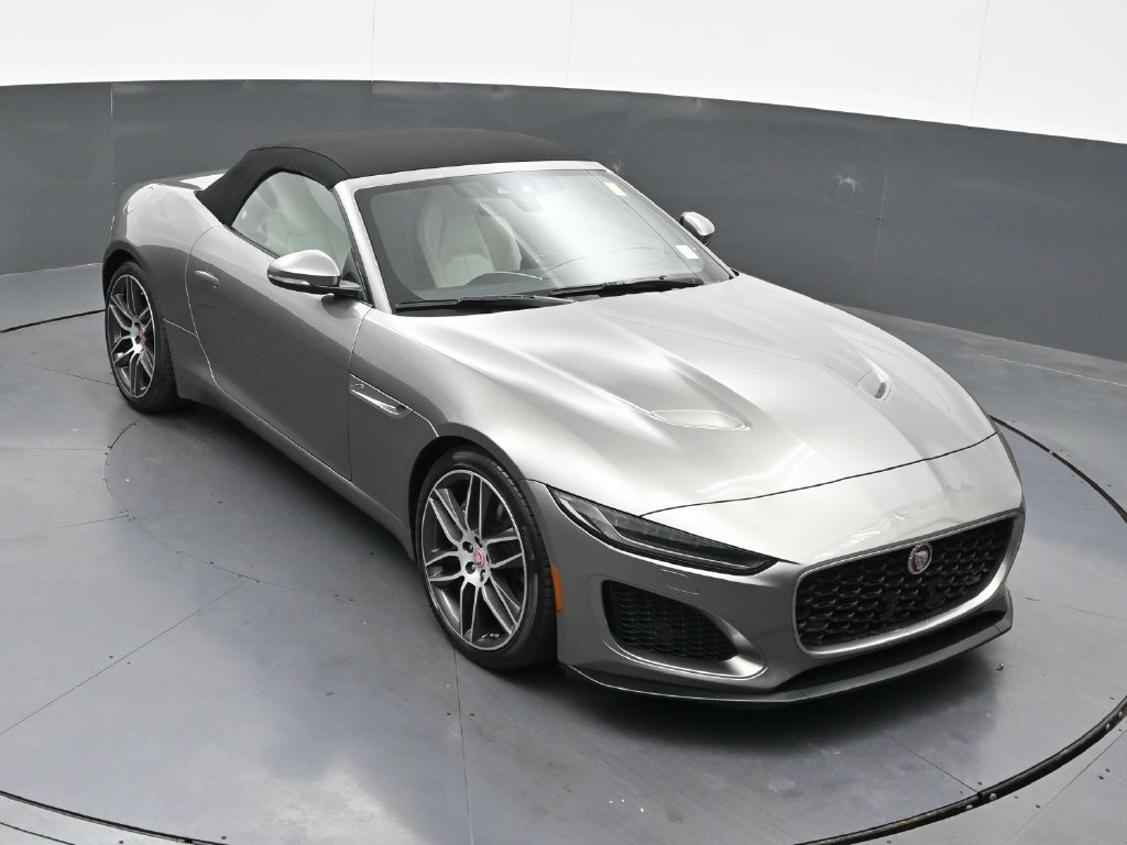 Used 2021 Jaguar F-TYPE Convertible RWD image 19