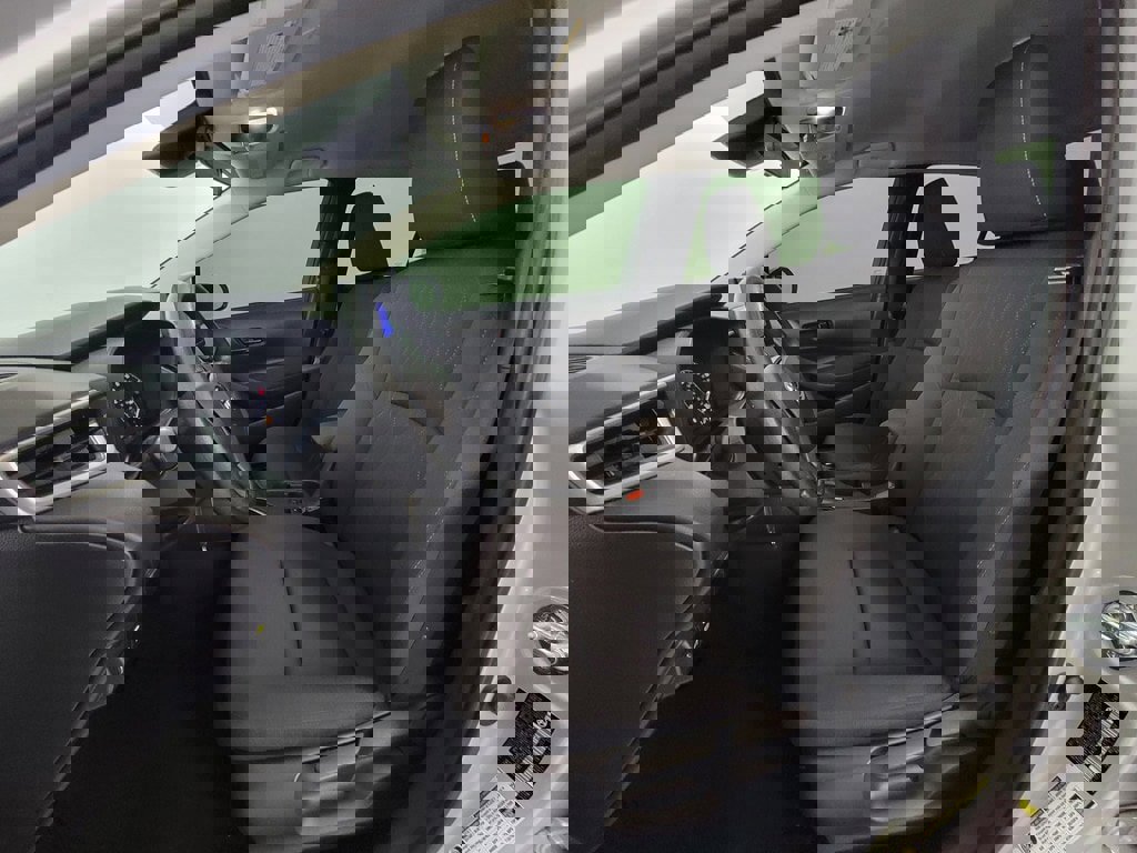 Used 2024 Toyota Corolla LE image 13