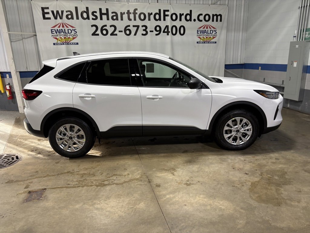 New 2026 Ford Escape Active image 7