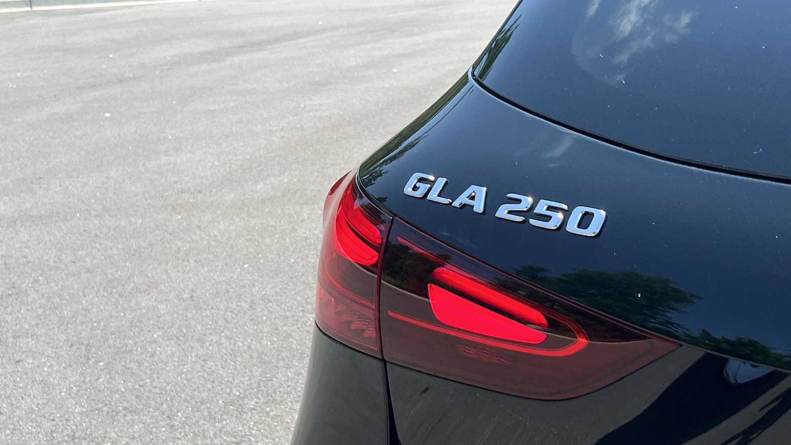 New 2026 Mercedes-Benz GLA 250 4MATIC image 27