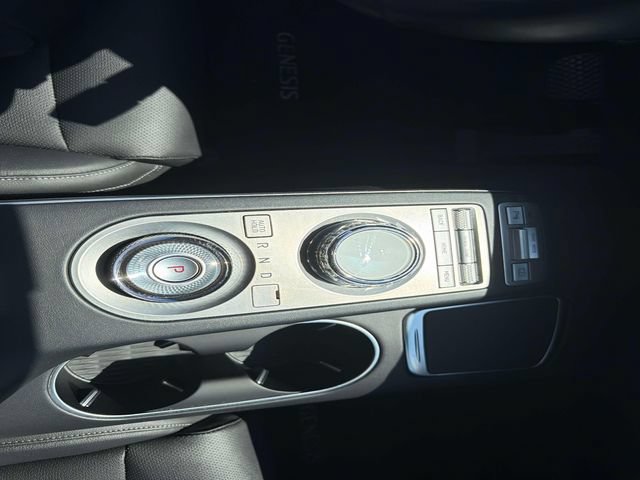 Used 2025 Genesis GV70 2.5T AWD/4WD image 30