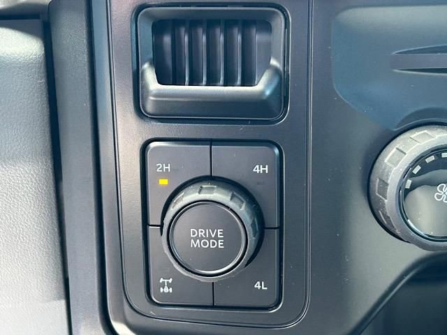 New 2026 Ford F250 XL w/ XL Chrome Package image 34