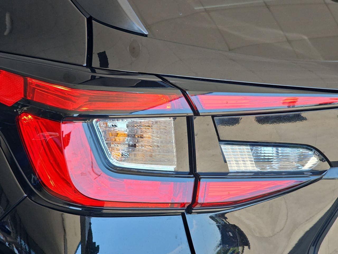 Certified 2025 Subaru Crosstrek 2.5i Wilderness w/ Crosstrek Mirror Package AWD/4WD image 40