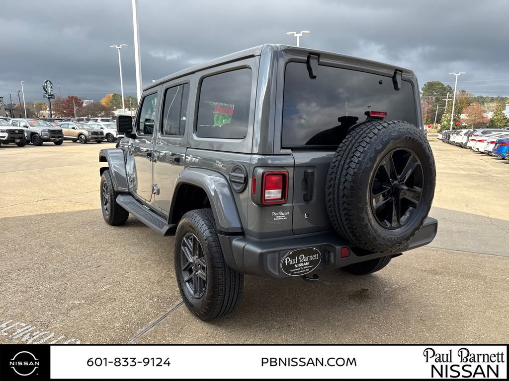 Used 2020 Jeep Wrangler Unlimited Sahara image 13